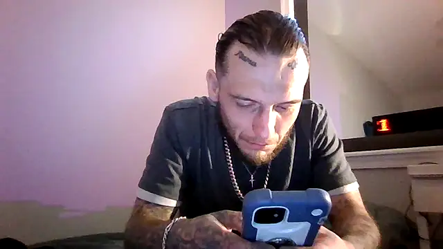 Snapshot of cruz815 chatting on 25, 4, 2026 cruz815 online show from 25, 4, 2026