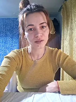 Snapshot of Belladonna253 chatting on 4, 11, 2025 Belladonna253 online show from 4, 11, 2025