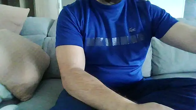 Snapshot of Zer_oki chatting on 13, 2, 2026 Zer oki online show from 13, 2, 2026