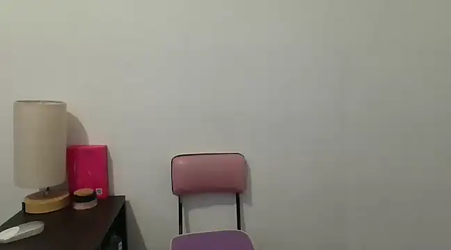 MirandaLatinaLovely online show from 2, 3, 2025