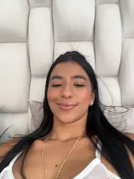 Snapshot of eva_roseee chatting on 4, 4, 2026 eva roseee online show from 4, 4, 2026