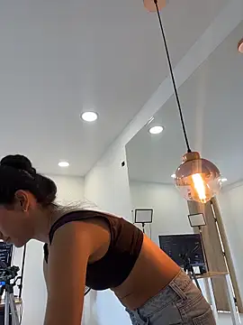 Snapshot of eva_roseee chatting on 11, 4, 2026 eva roseee online show from 11, 4, 2026