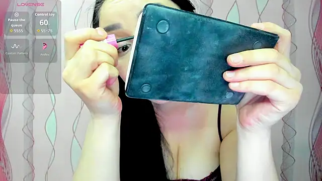 AddieAdams online show from 27, 2, 2026