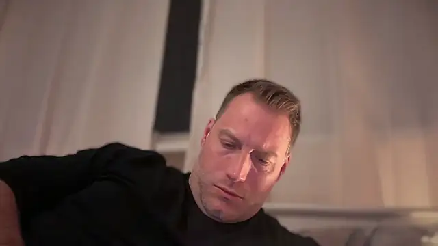 Christian87xxx online show from 1, 3, 2026