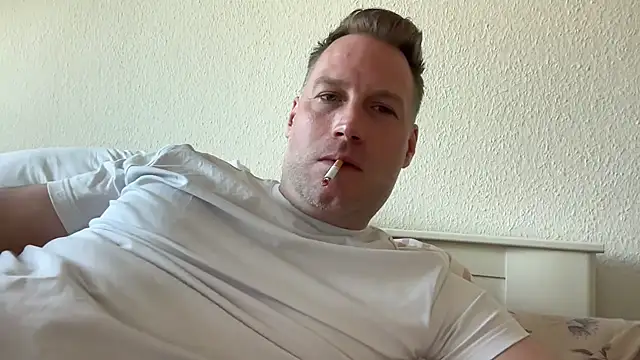 Christian87xxx online show from 28, 4, 2026