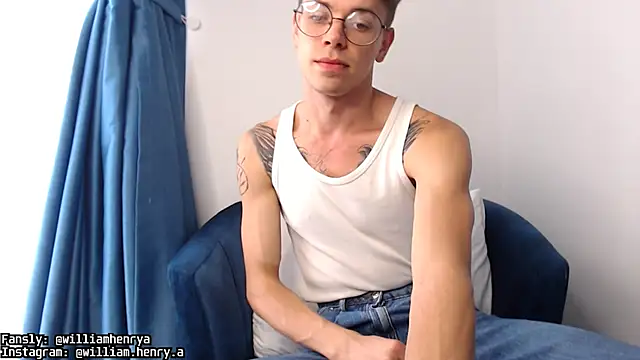 Snapshot of William_Henry_ chatting on 6, 2, 2025 William Henry online show from 6, 2, 2025