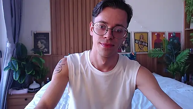 Snapshot of William_Henry_ chatting on 14, 2, 2026 William Henry online show from 14, 2, 2026