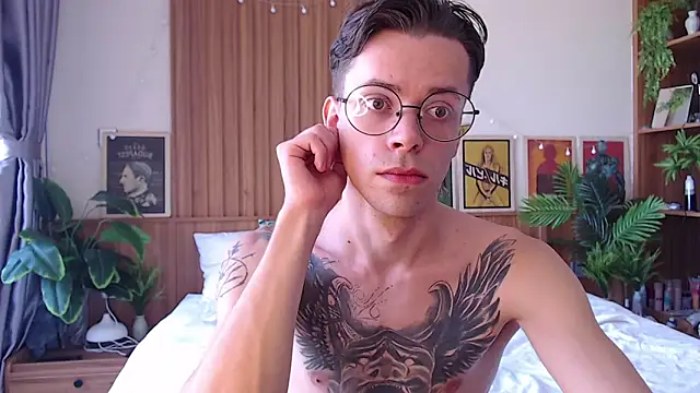 Snapshot of William_Henry_ chatting on 21, 2, 2026 William Henry online show from 21, 2, 2026