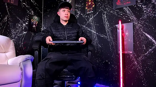 marcuscollins1  online show from 9, 3, 2025