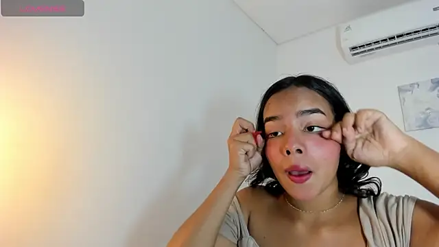 Roxy Stonee online show from 14, 2, 2026