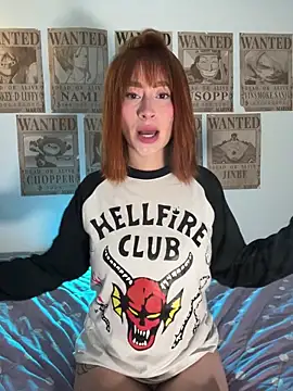 chloe rockss  online show from 6, 11, 2025