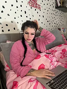 tempzzz12 online show from 15, 5, 2026