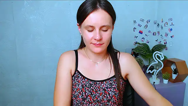 ValeriaHeart  online show from 18, 11, 2025