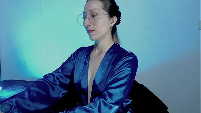 Carlin Diaz online show from 7, 2, 2026