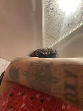 Snapshot of AriYokai chatting on 2, 11, 2025 AriYokai online show from 2, 11, 2025