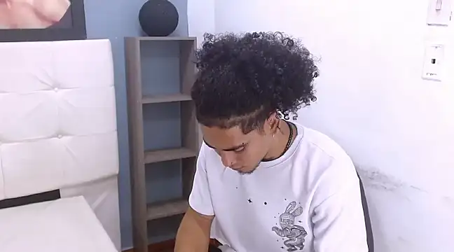 LihanJor 23 online show from 15, 2, 2025