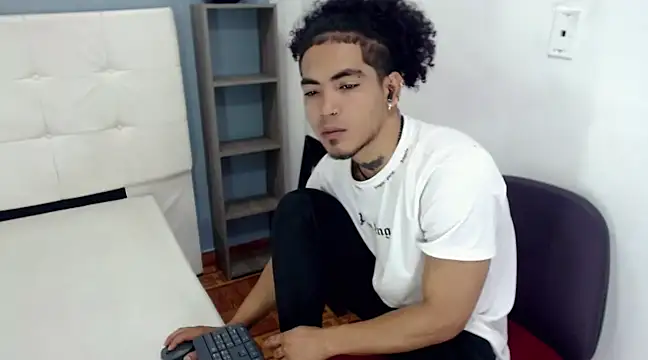 LihanJor 23 online show from 22, 2, 2025