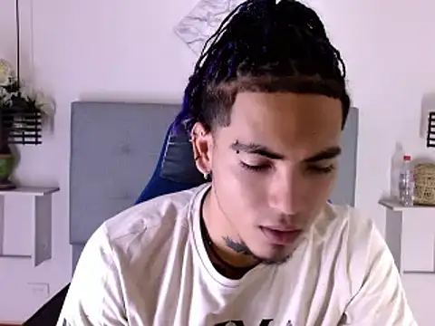 LihanJor 23 online show from 13, 3, 2025