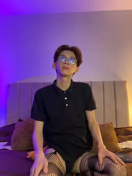 Snapshot of jacob_and_sam chatting on 14, 11, 2025 jacob and sam online show from 14, 11, 2025