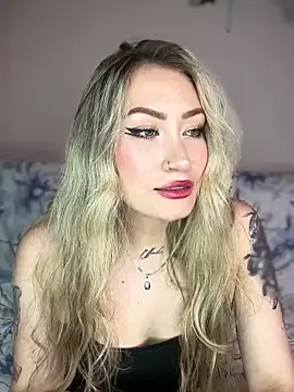 Lally Valencia   online show from 20, 2, 2025