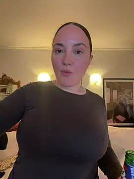 Orgasmille online show from 3, 4, 2026