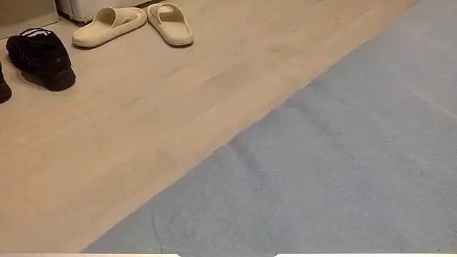 zizouette9999 online show from 13, 1, 2026