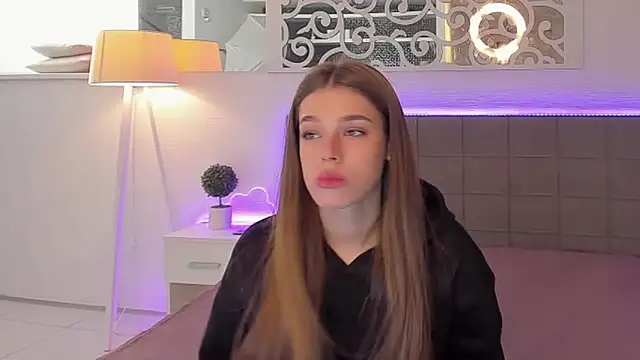 melissacrayzy online show from 13, 5, 2026