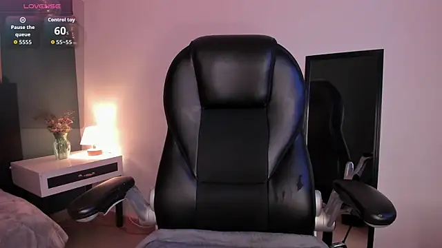 Lilith Ember1 online show from 8, 1, 2026