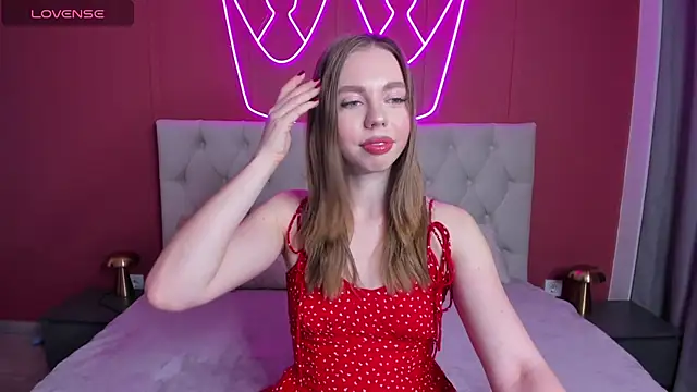 Snapshot of TessaAdorable chatting on 12, 3, 2025 TessaAdorable online show from 12, 3, 2025