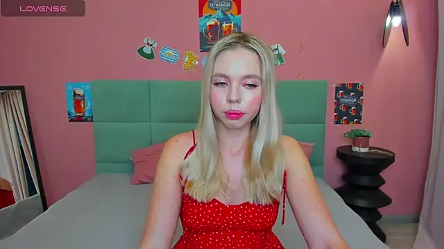 Snapshot of TessaAdorable chatting on 23, 9, 2025 TessaAdorable online show from 23, 9, 2025