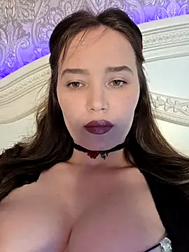 Snapshot of GoddessYanaMironova chatting on 21, 4, 2026 GoddessYanaMironova online show from 21, 4, 2026