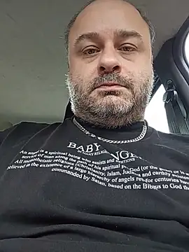 Snapshot of NAvoglia chatting on 2, 7, 2026 NAvoglia online show from 2, 7, 2026