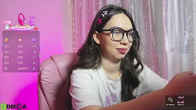 Snapshot of Arianahot777 chatting on 11, 11, 2025 Arianahot777 online show from 11, 11, 2025