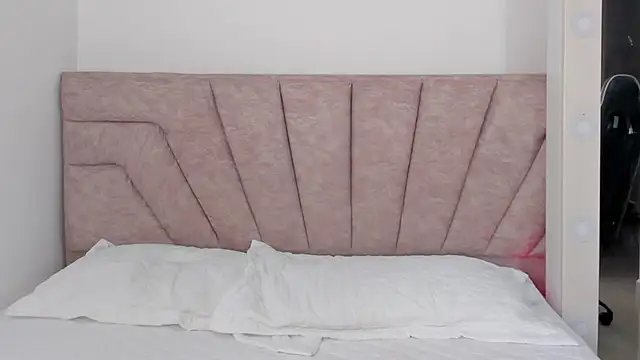 leahaltomm online show from 29, 10, 2025