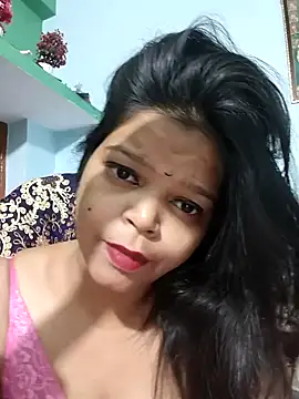 Snapshot of Babybird chatting on 1, 2, 2025 Babybird online show from 1, 2, 2025