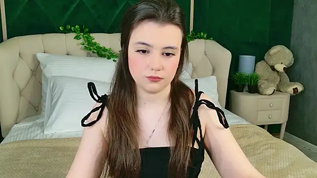 Pauline Heaven online show from 2, 2, 2026