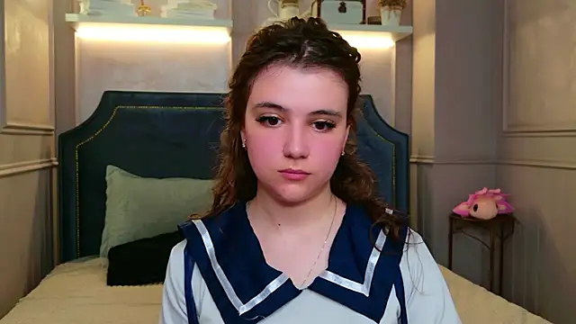 Pauline Heaven online show from 19, 5, 2026