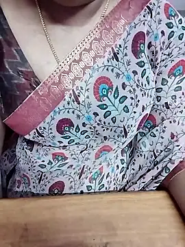 Snapshot of Tamil_Radha chatting on 30, 10, 2025 Tamil Radha online show from 30, 10, 2025