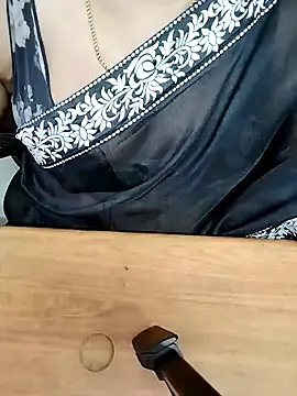 Snapshot of Tamil_Radha chatting on 14, 11, 2025 Tamil Radha online show from 14, 11, 2025