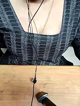 Snapshot of Tamil_Radha chatting on 16, 11, 2025 Tamil Radha online show from 16, 11, 2025