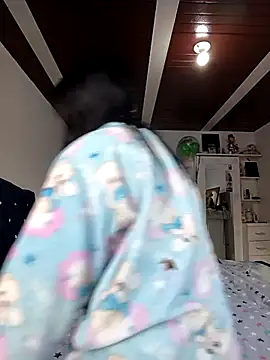 Ariell Kieran online show from 9, 3, 2025