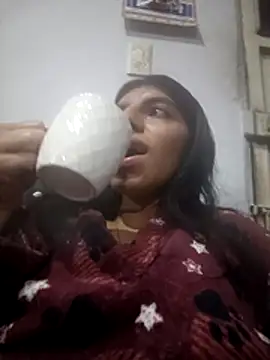 Ariell Kieran online show from 8, 4, 2026