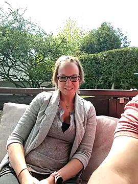 Fuxy-love69 online show from 18, 4, 2026