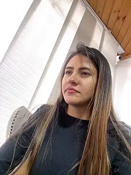 Andrea18 blonde online show from 7, 3, 2025