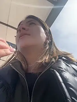 Andrea18 blonde online show from 4, 2, 2026