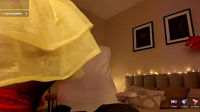 Gigi Strawberry online show from 16, 1, 2026