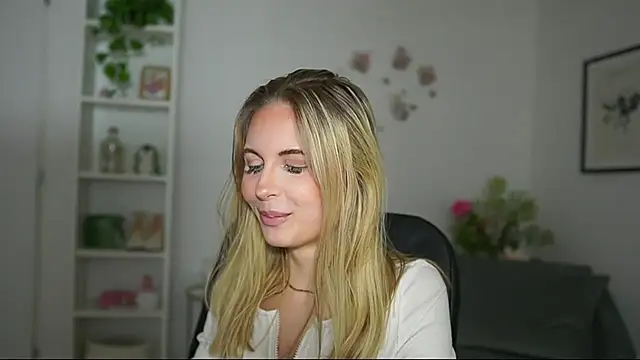 catecrago  online show from 28, 2, 2025