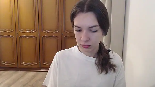 aurora lust online show from 28, 10, 2025