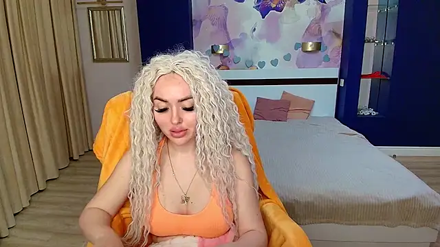 MissisCaty online show from 4, 11, 2025