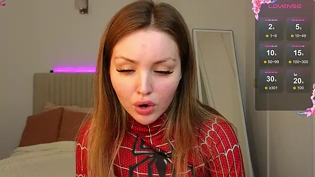 Lora Rosee online show from 19, 9, 2025